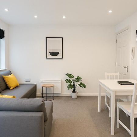 6 Person Apartment In City Centre Cardiff Exteriér fotografie