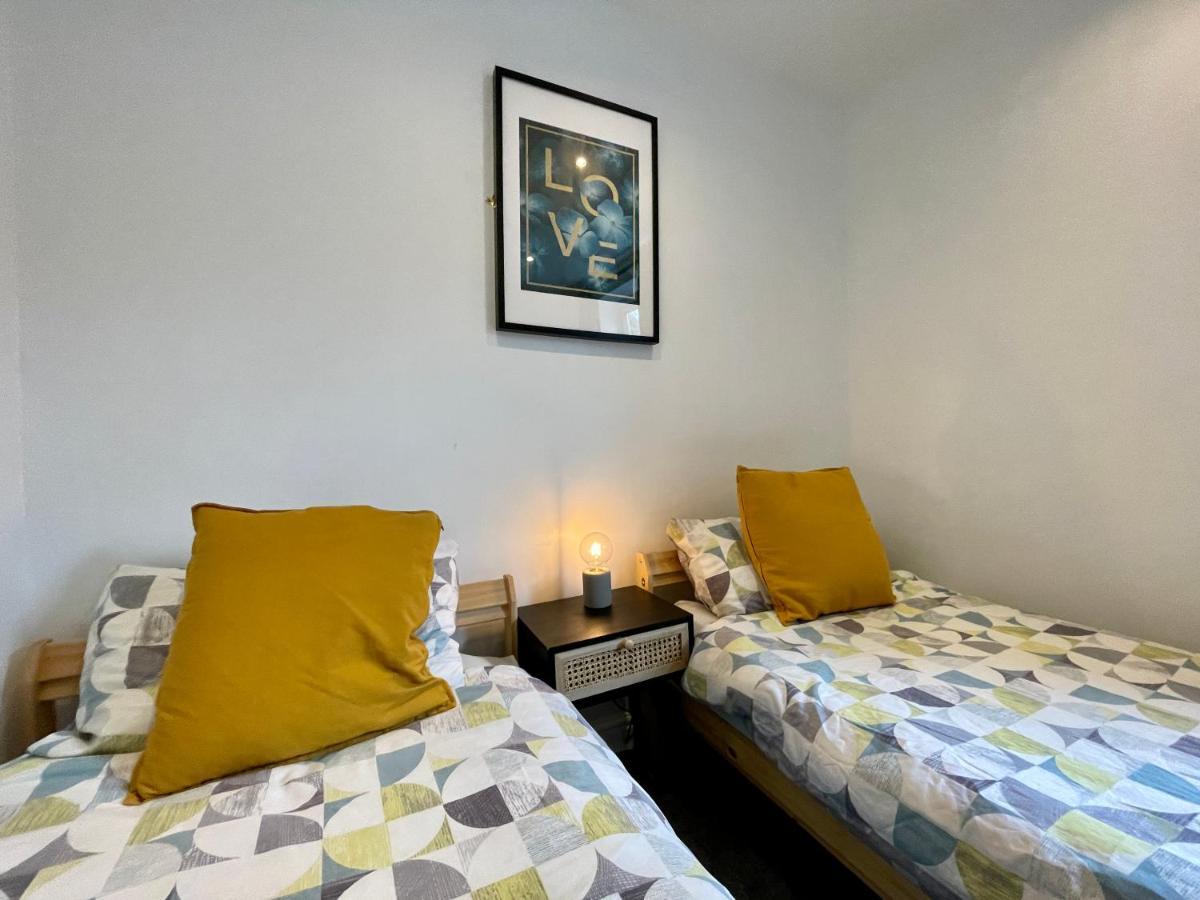 6 Person Apartment In City Centre Cardiff Exteriér fotografie
