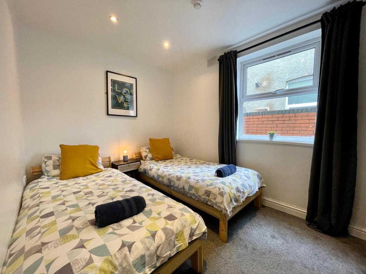 6 Person Apartment In City Centre Cardiff Exteriér fotografie