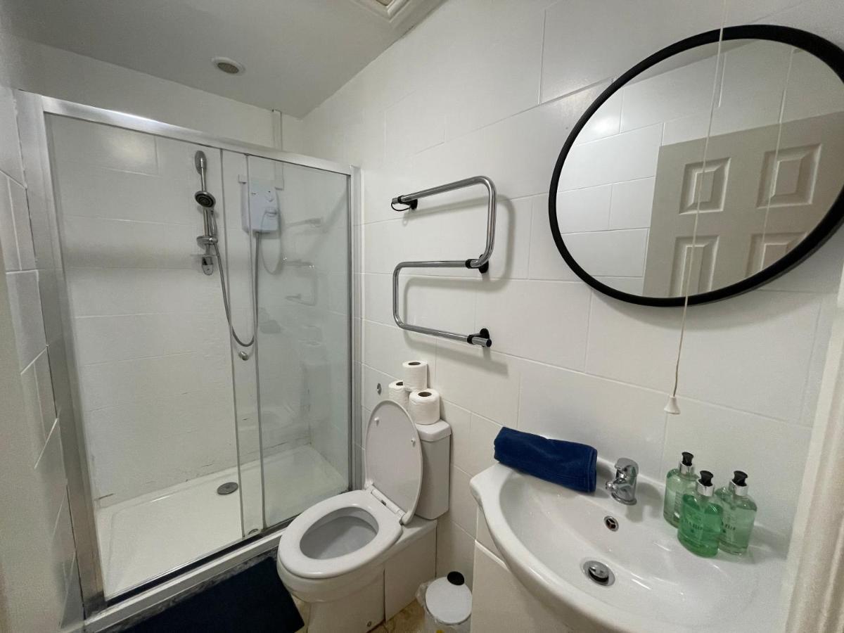 6 Person Apartment In City Centre Cardiff Exteriér fotografie
